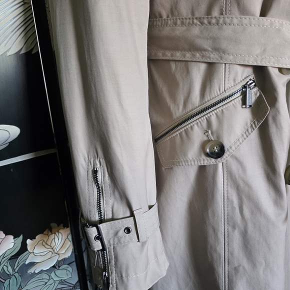 DKNY Classic Trench Coat - Picture 2 of 16